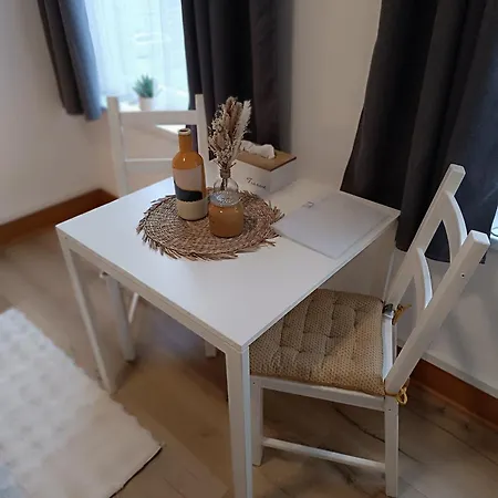 בית אירוח Chez Catherine מונס